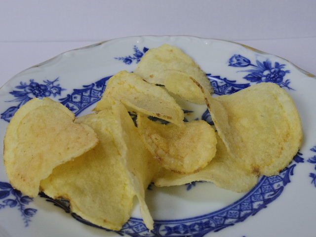 ヤマヨシ-ポテトチップス-トリュフバター味3